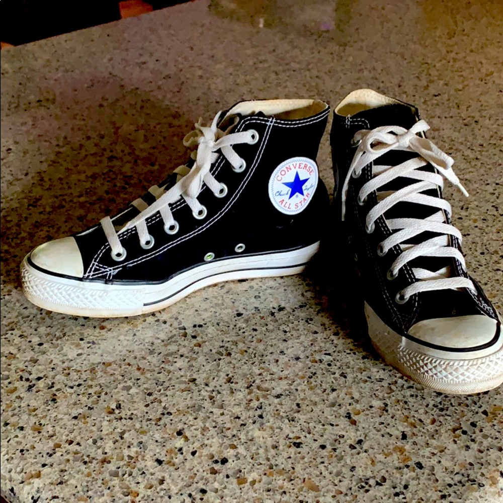Black converse high tops